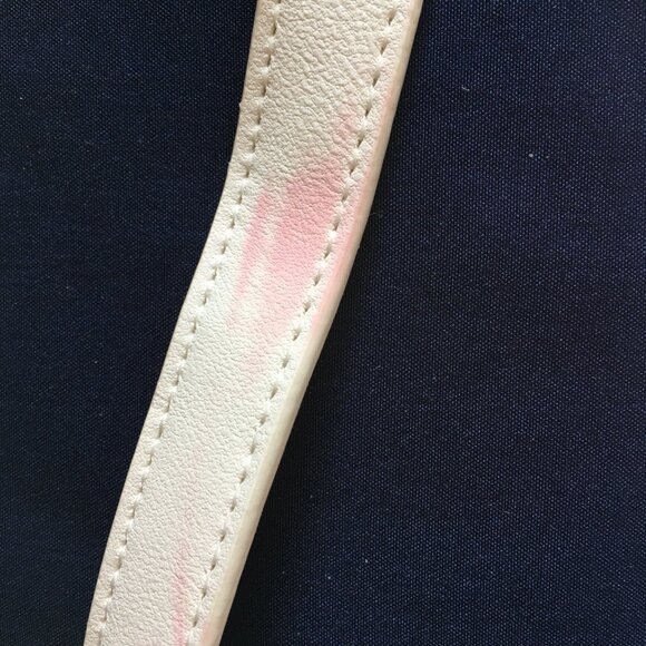 Quilted Loop Crossbody Bag - Picture 6 of 6